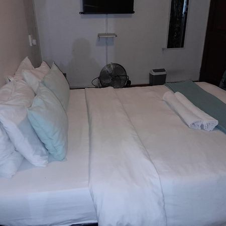Corgi Guest House Johannesburg Exterior photo