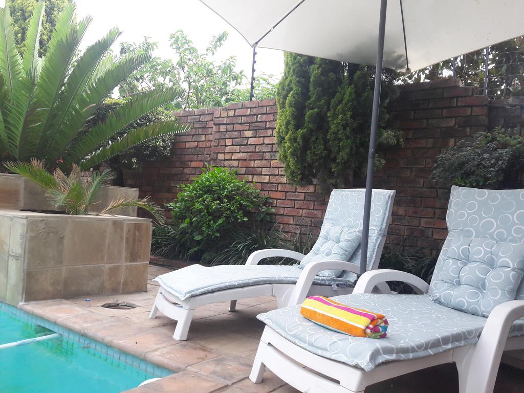Corgi Guest House Johannesburg Exterior photo