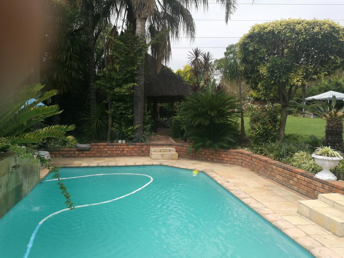 Corgi Guest House Johannesburg Exterior photo